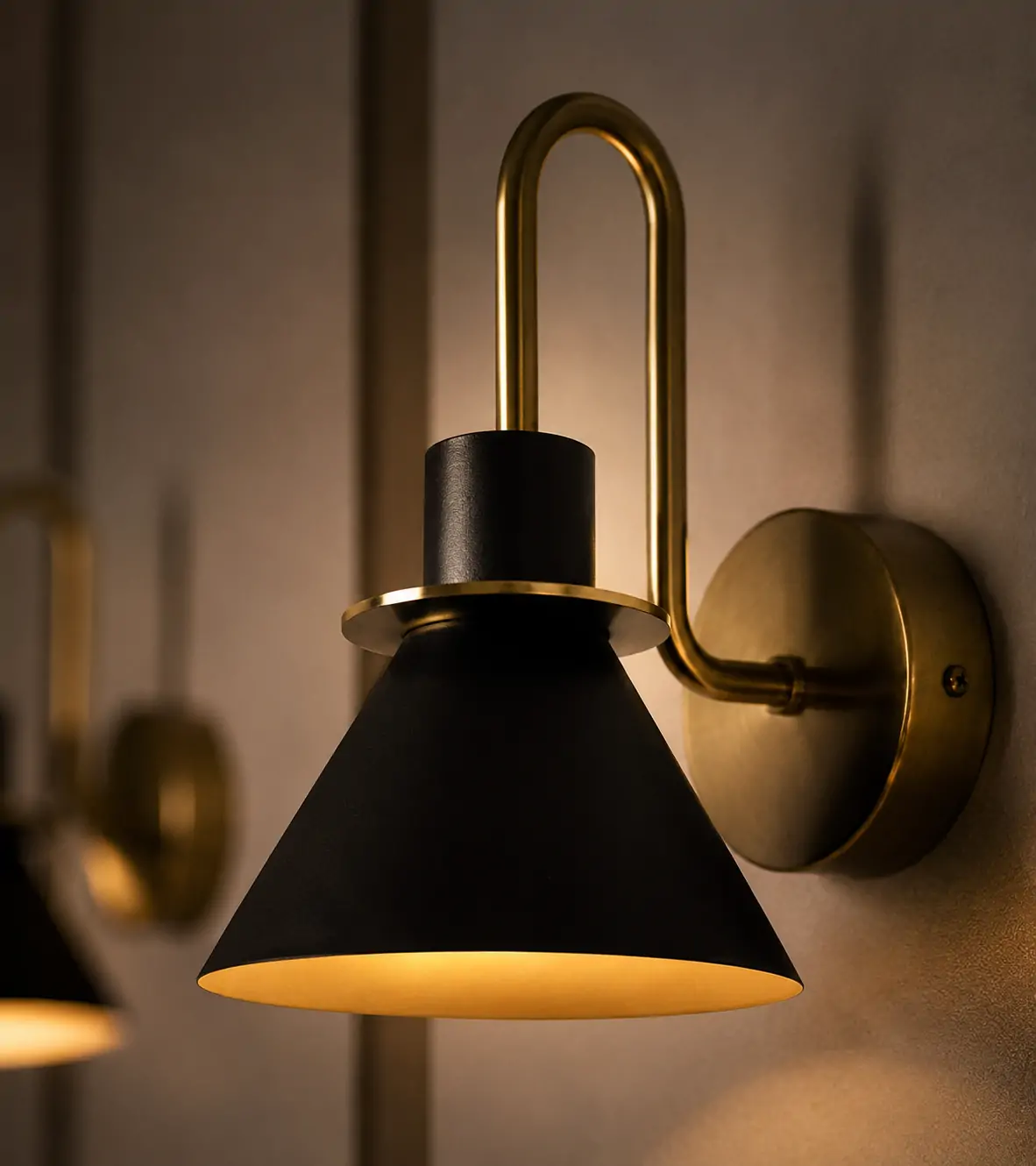 Modern Wall Light